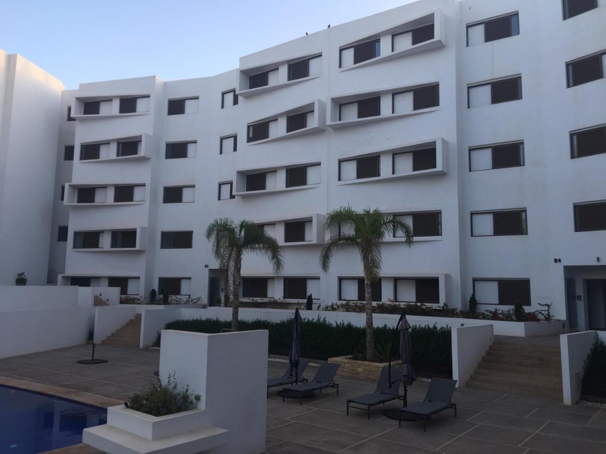 Luxury Apartment 100Sqm With Pool Near Beach Wifi Unlimited With Optical Fiber Agadir Exterior photo