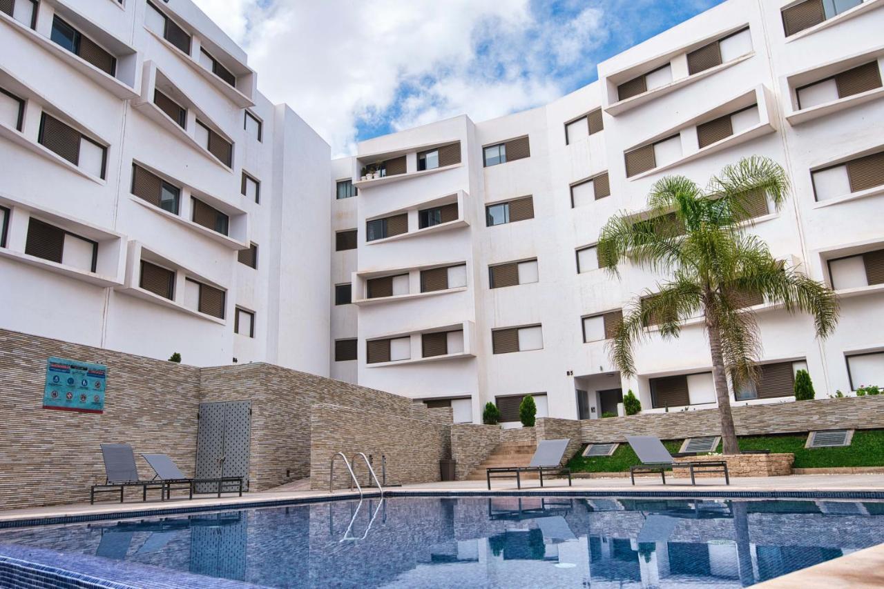 Luxury Apartment 100Sqm With Pool Near Beach Wifi Unlimited With Optical Fiber Agadir Exterior photo